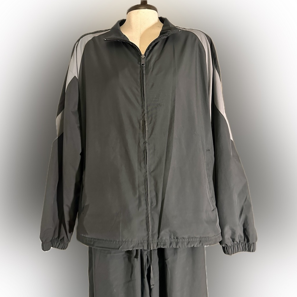 Roundtree & York Sport Men’s XL 2 Piece Tracksuit Windbreaker Joggers Set